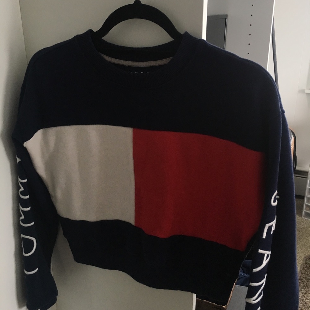Cropped Tommy Hilfiger Sweatshirt